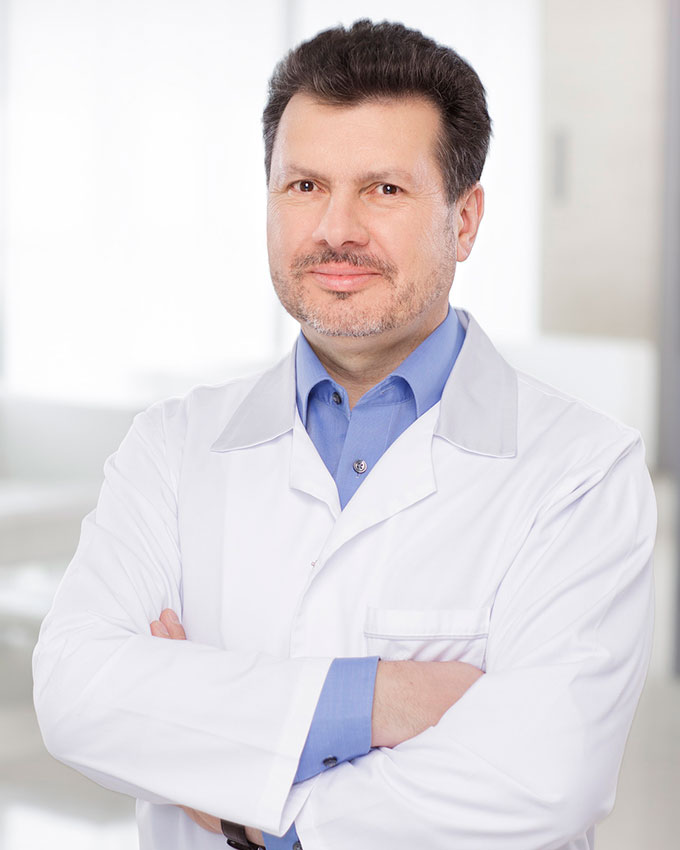 Dr. Maciej Kulicki
